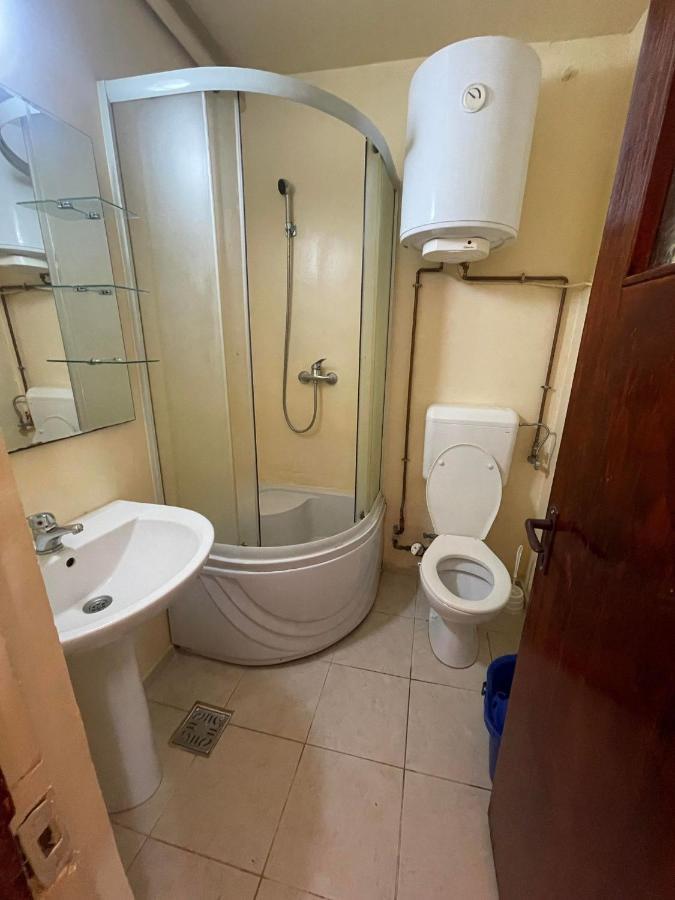 בוקרשט One Room Apartment Ptm מראה חיצוני תמונה